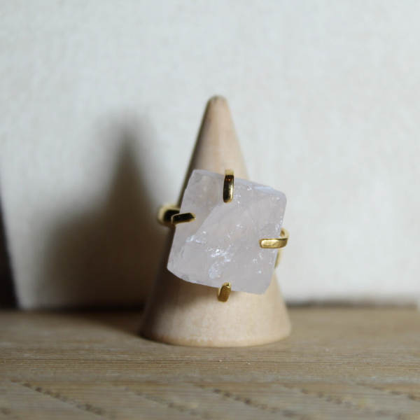 Ring rozekwarts goud