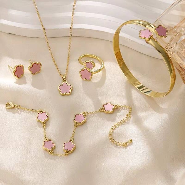 Clover set