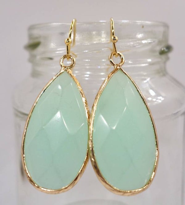 Chalcedon oorhanger