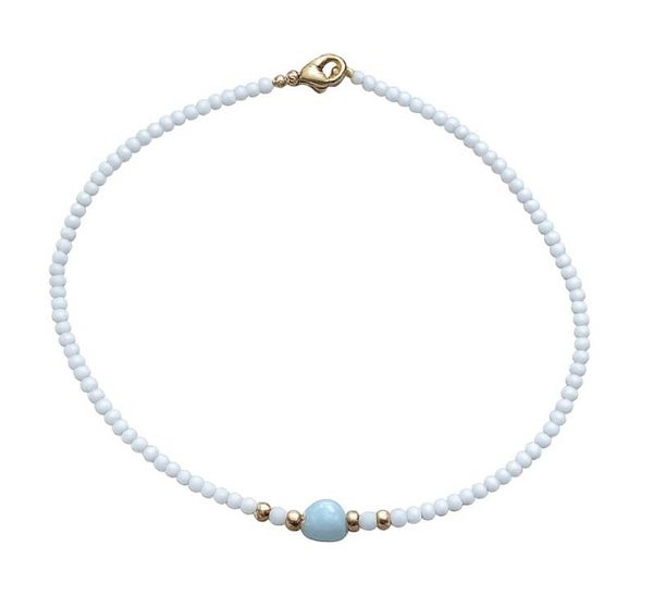 Witte maansteen met morganiet