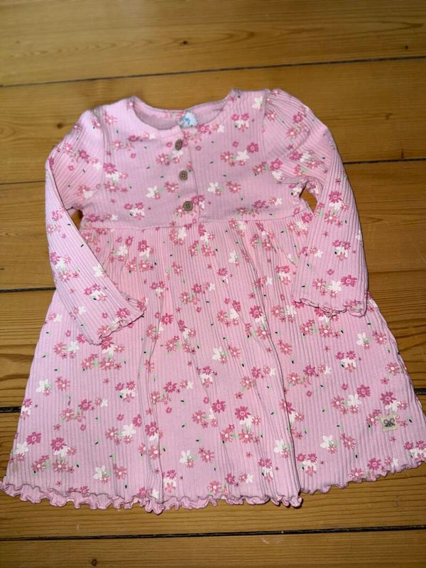 Pinkes geripptes Kleid mit Blumen Gr. 80 Topomini