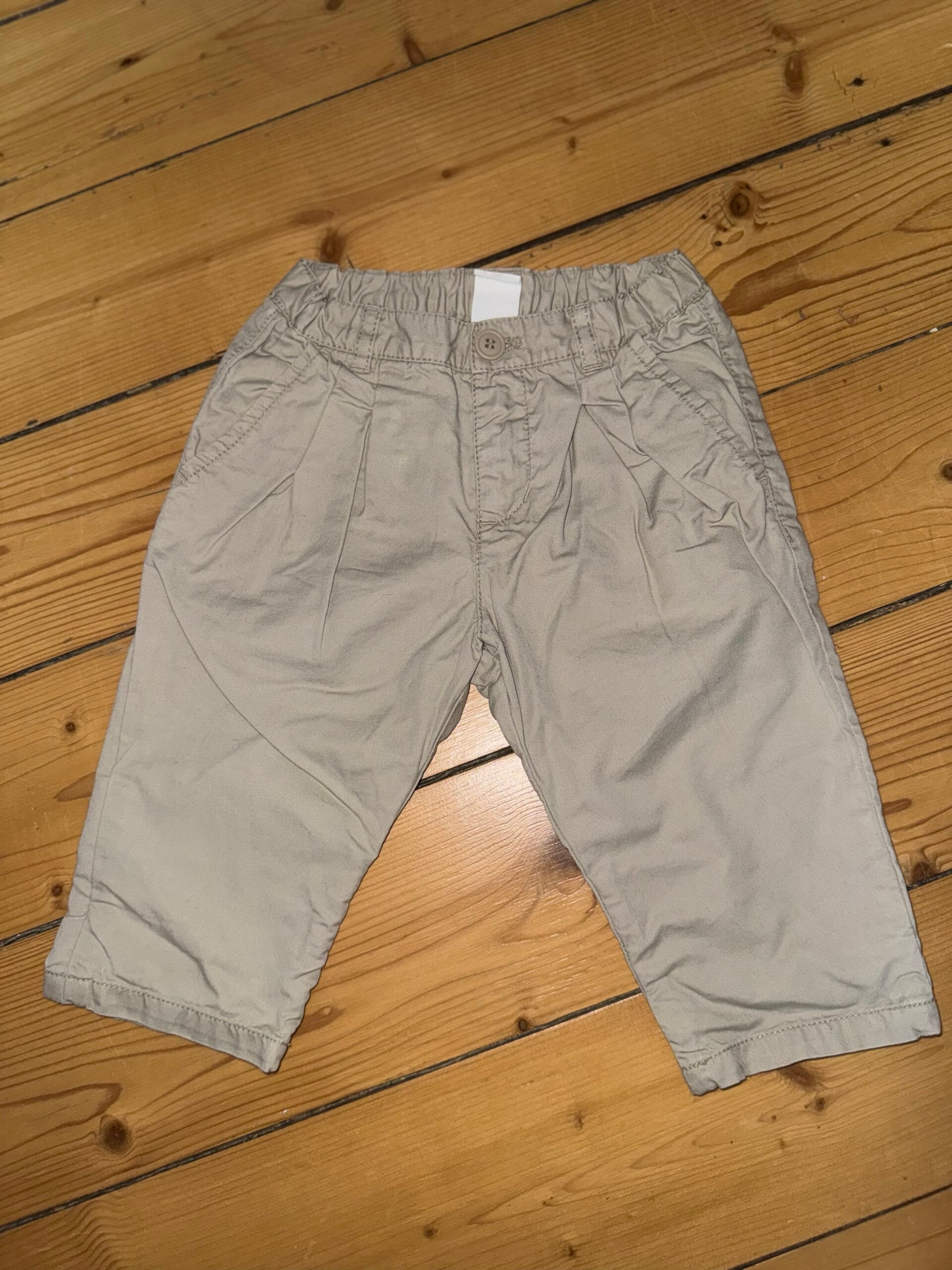 Beige Hose Gr. 74 H&M