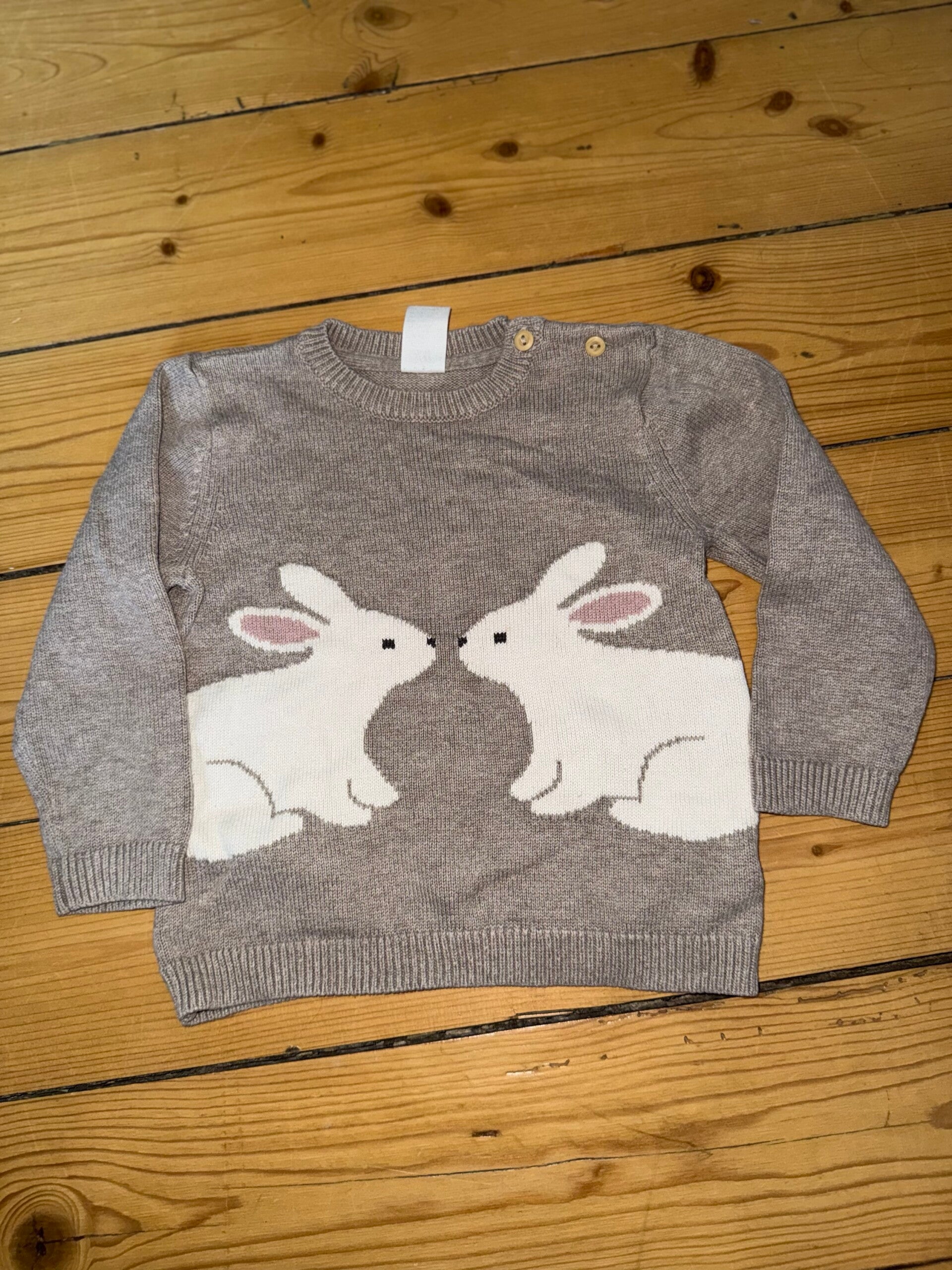 Brauner Pullover mit Hasen Gr. 80 H&M