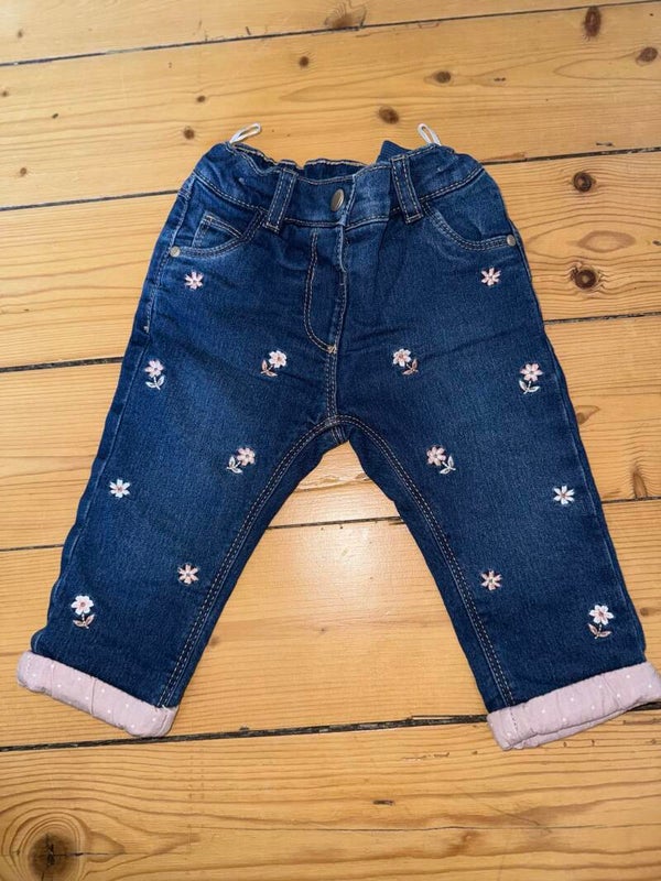 Dunkelblaue Hose mit Blumen Gr. 74 C&A