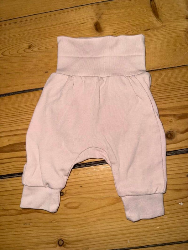 Rosa Hose Gr. 44 H&M