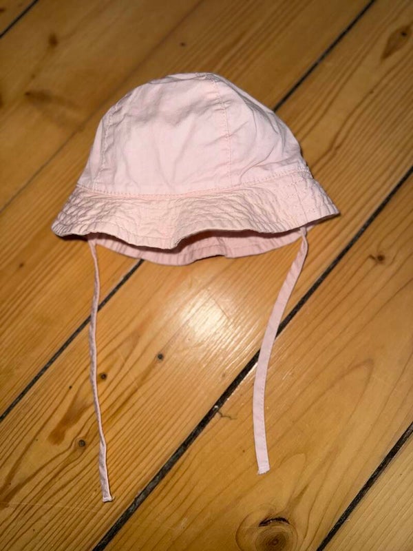 Rosa Sonnenhut Gr. 50/56 H&M