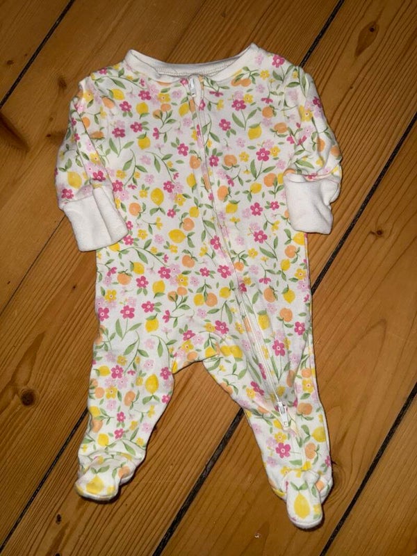 Blümchen Schlafanzug Gr. 50/56 Primark