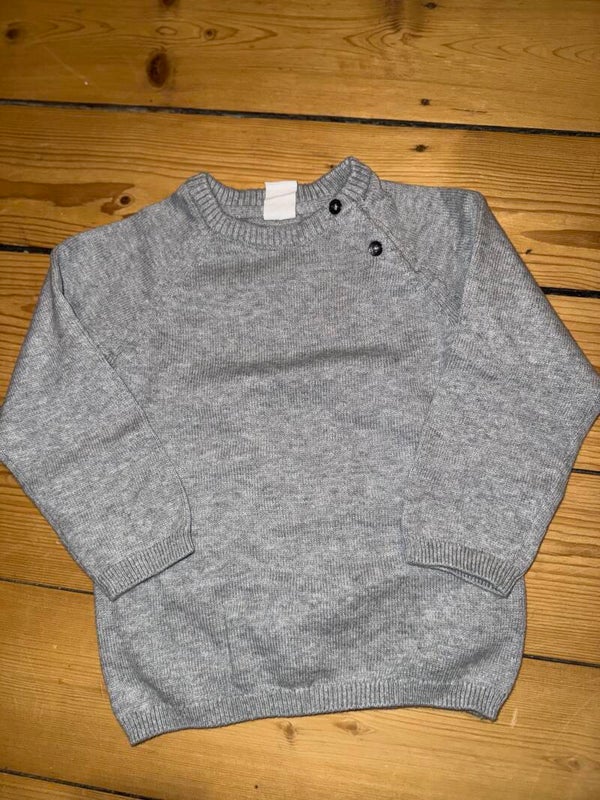 Grauer Pullover Gr. 86 H&M