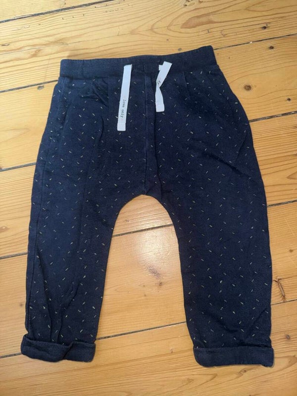 Dunkelblaue Hose Gr. 86  Kiabi