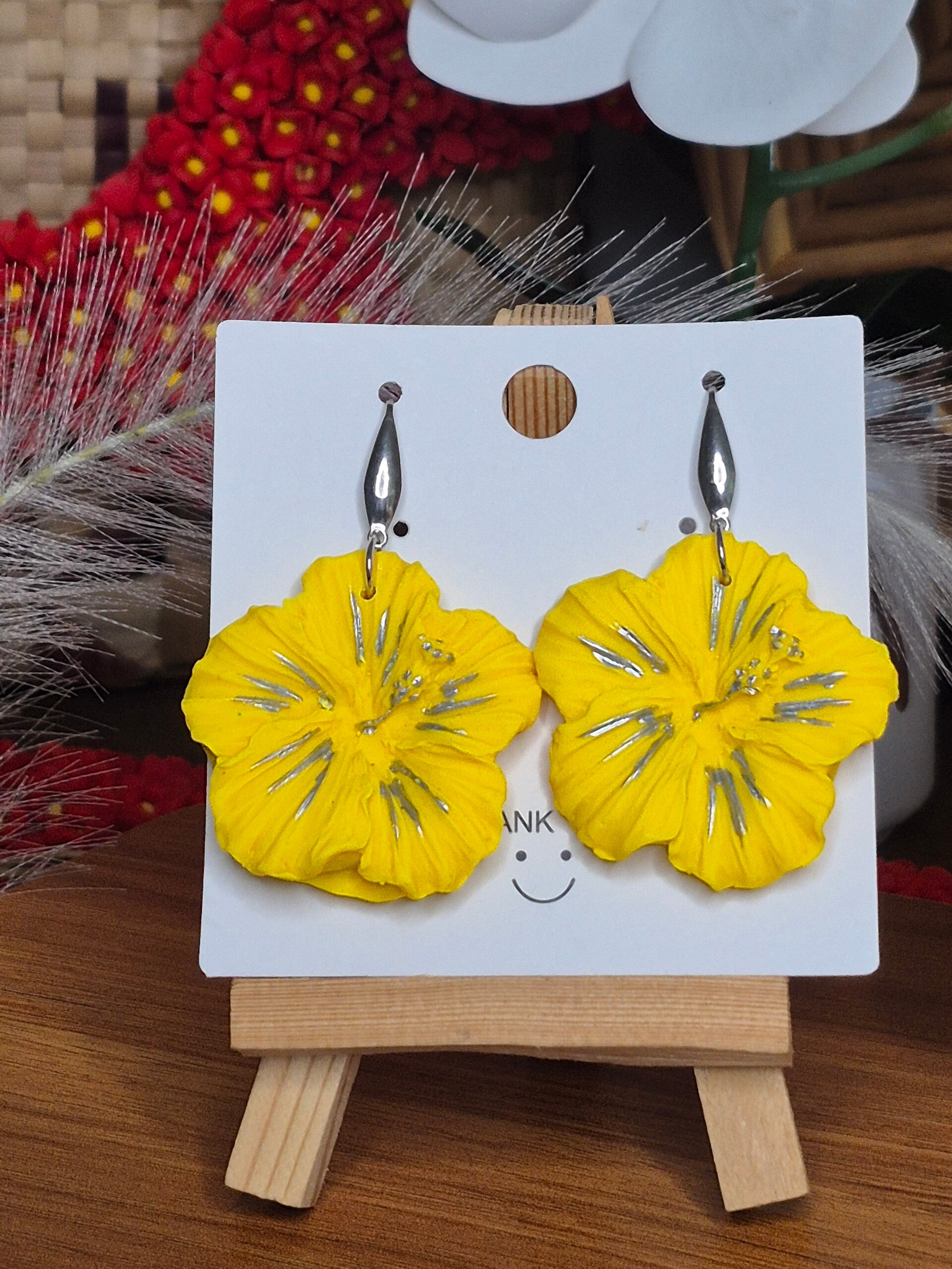 YELLOW KAUTE (METTALIC  SILVER STRIPE)