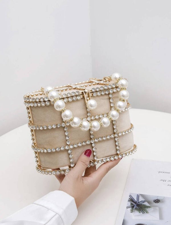 Engaging Chain Clutch Bag