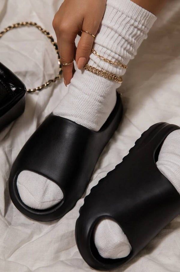 Rubber Ribbed Sole Sliders