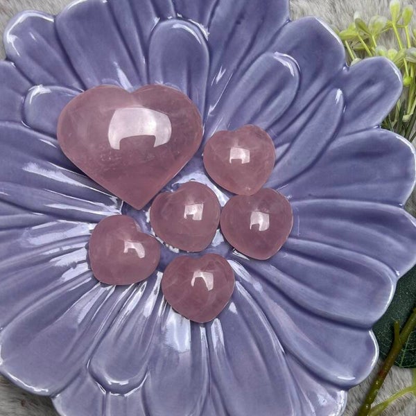 High quality rose quartz hearts
