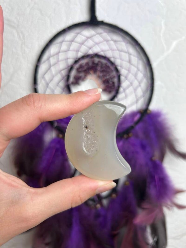 Druzy agate moon - number 1