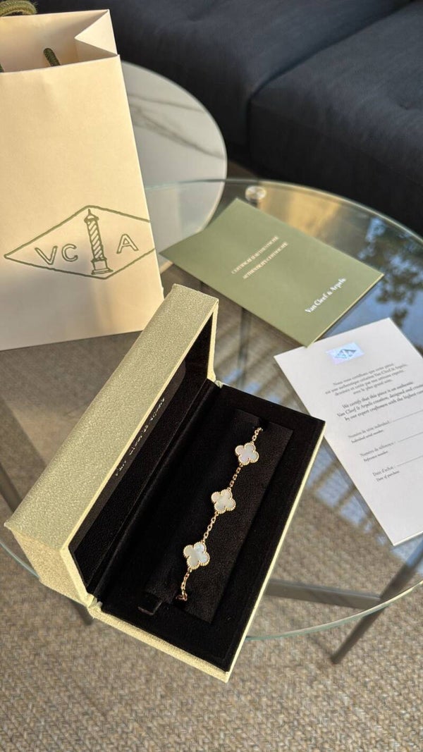 VAN CLEEF & ARPELS