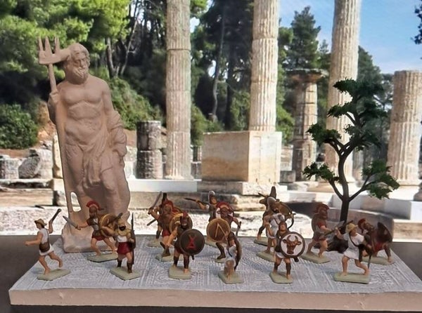DIORAMA - 15 Figurines grecques 1/72  Poséidon, arbre & sol
