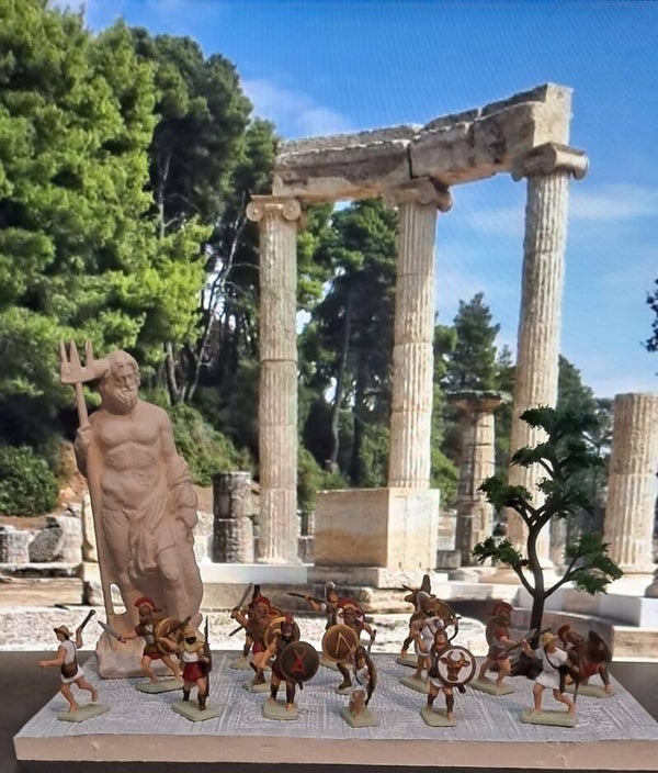 DIORAMA - 15 Figurines grecques 1/72  Poséidon, arbre & sol