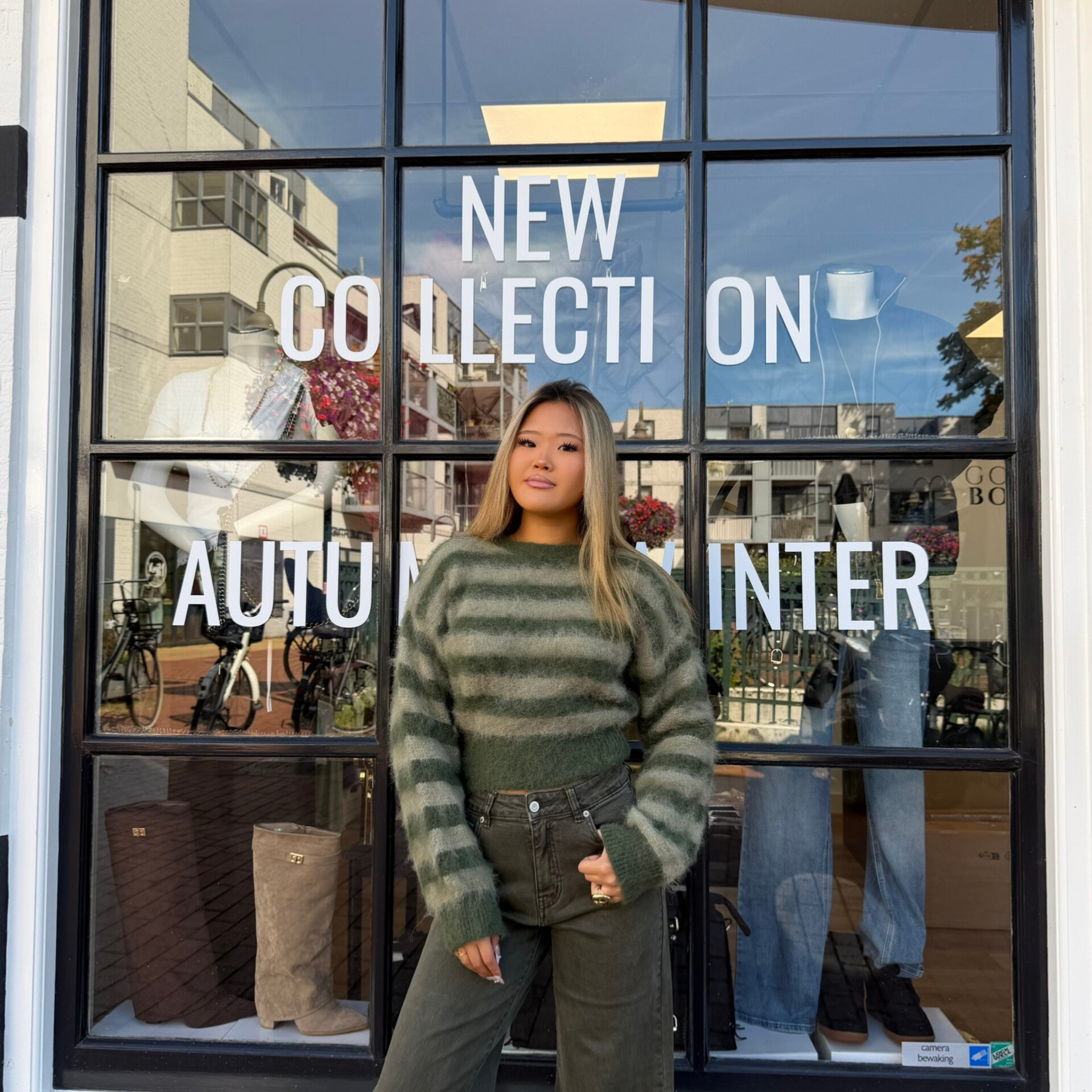 Fien cropped fluffy striped sweater
