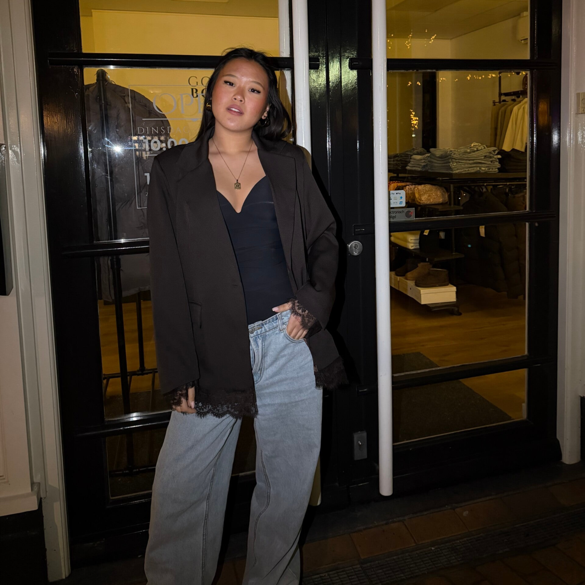 Abby blazer met kant