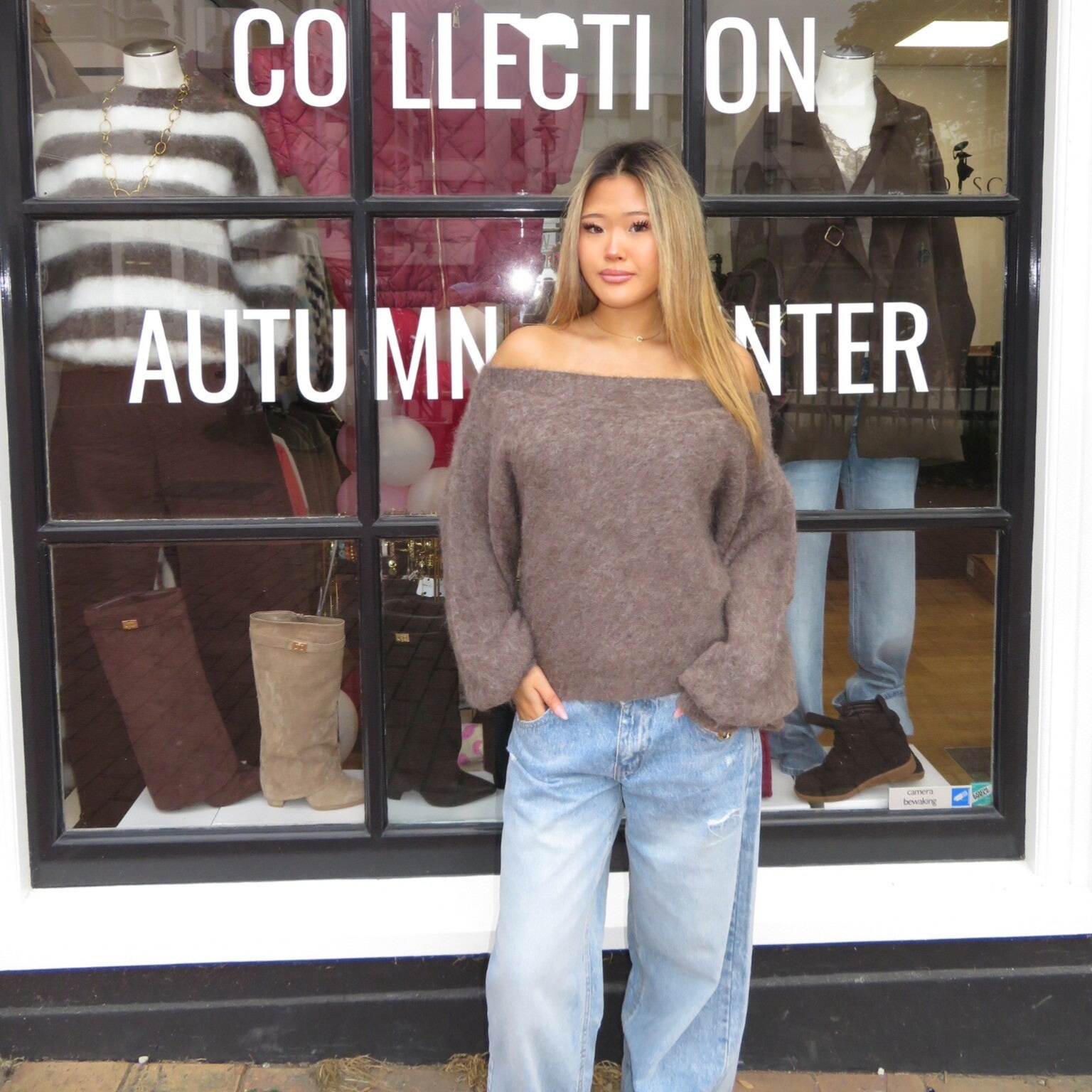 Fien fluffy off-shoulder sweater