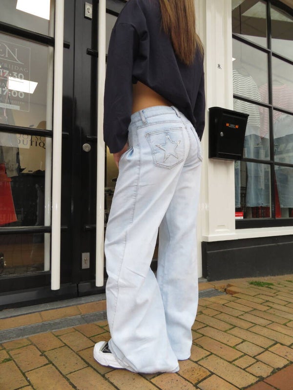 Vilma low/waist wide star jeans