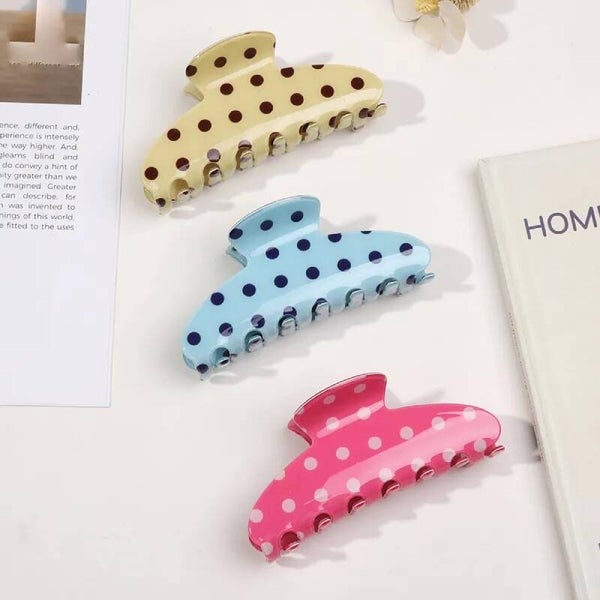 Polkadot hair clip
