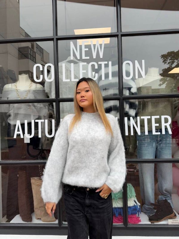 Fien fluffy sweater
