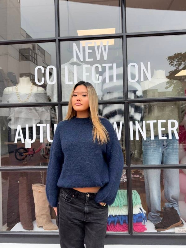 Fien fluffy sweater