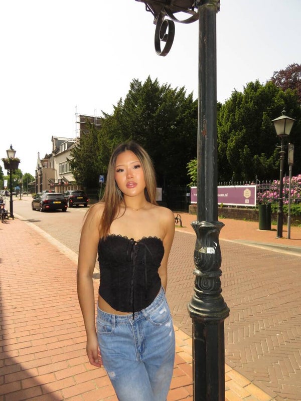 Tube corset