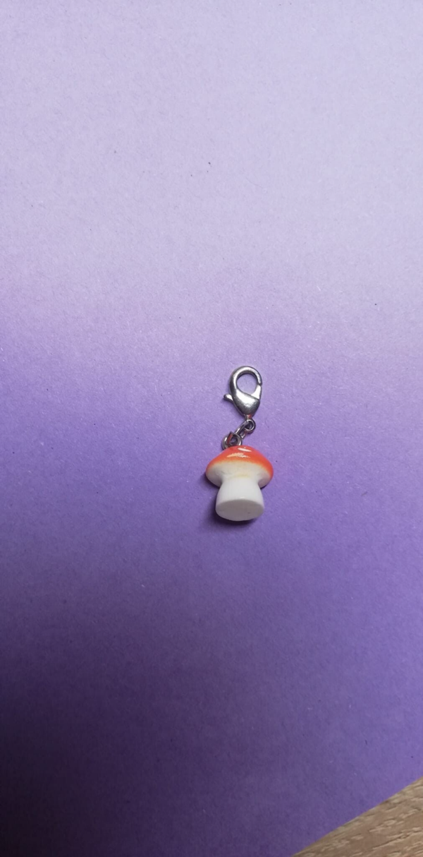 lucky charm mushroom red