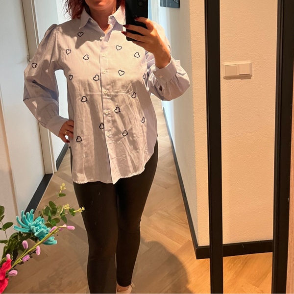 Blouse met hartjes
