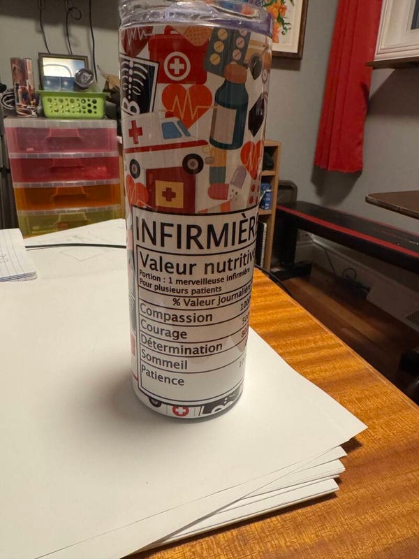 F  008  infirmière