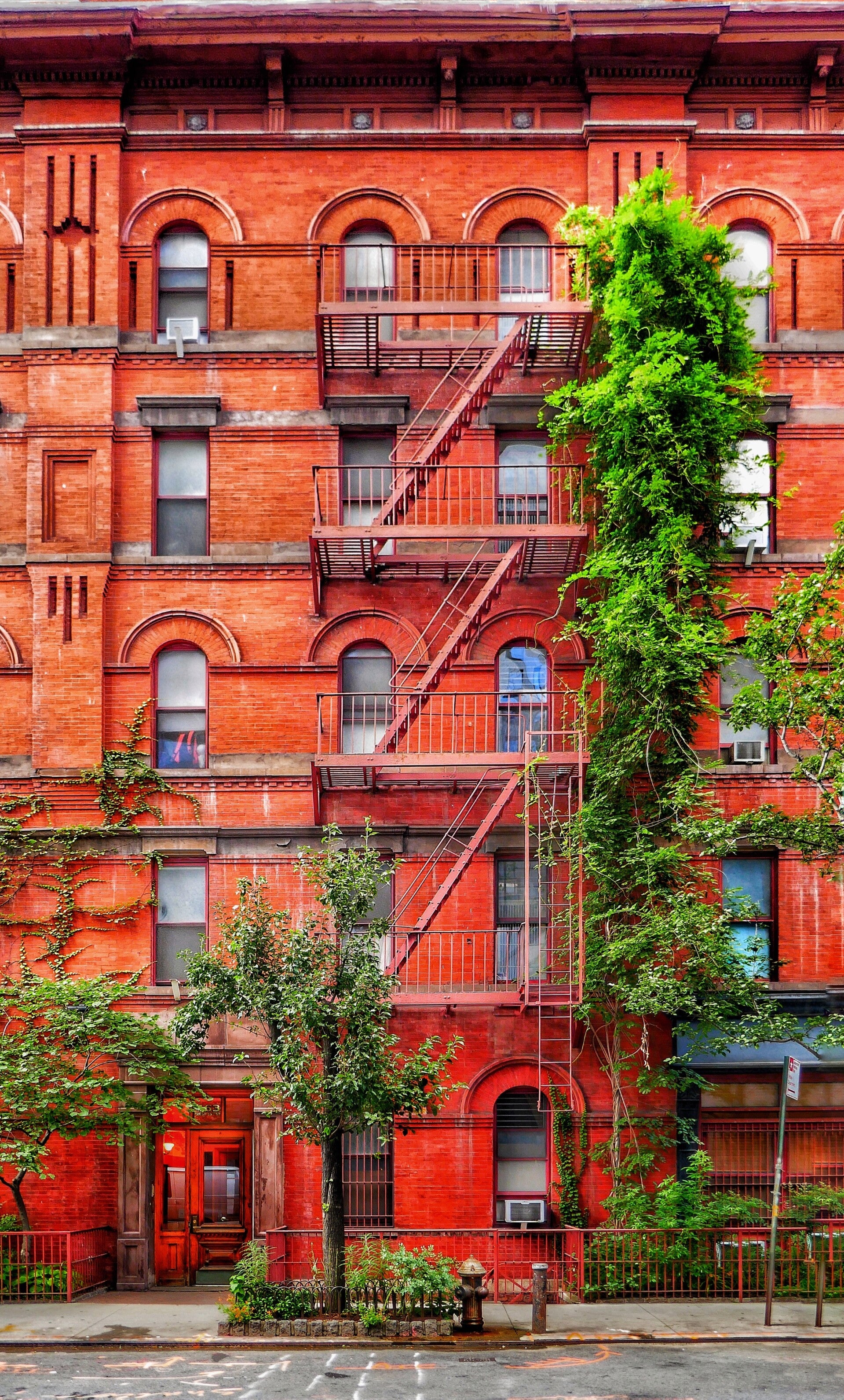 Brownstone 50x83