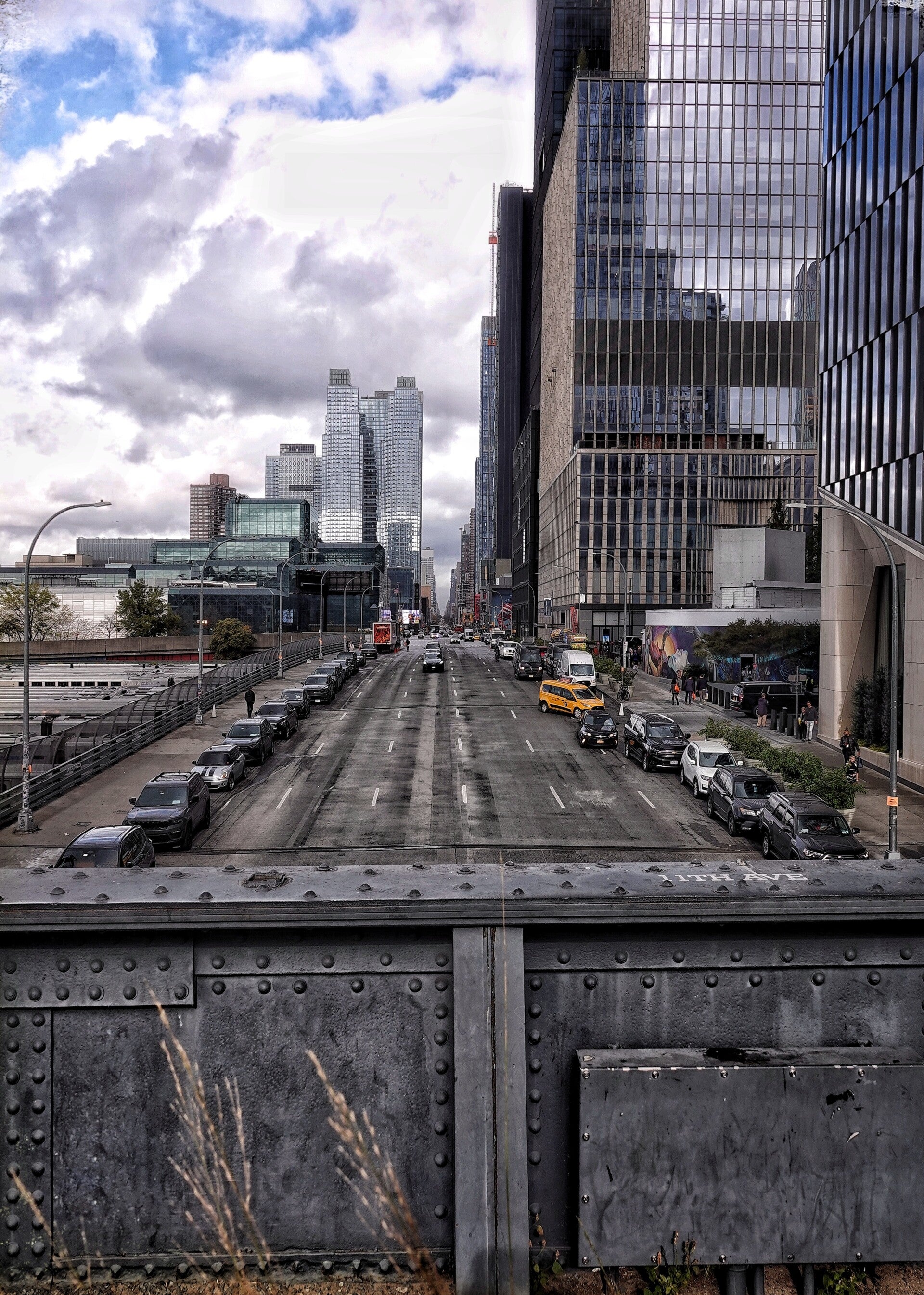 Hudson Yards 50x70