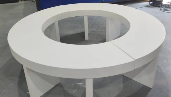 Kinder tafel rond of golvend