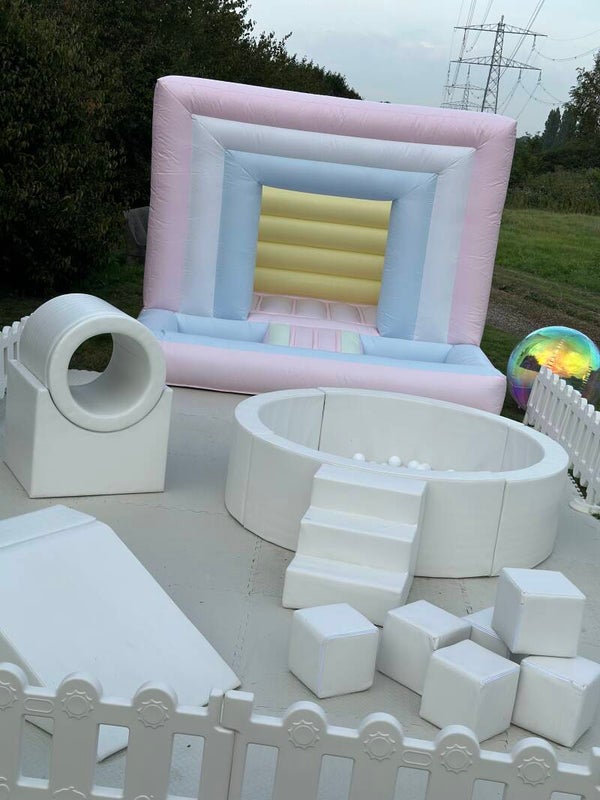 Softplayground incl Springkussen