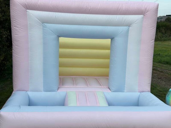 Sprinkussen vierkant pastel