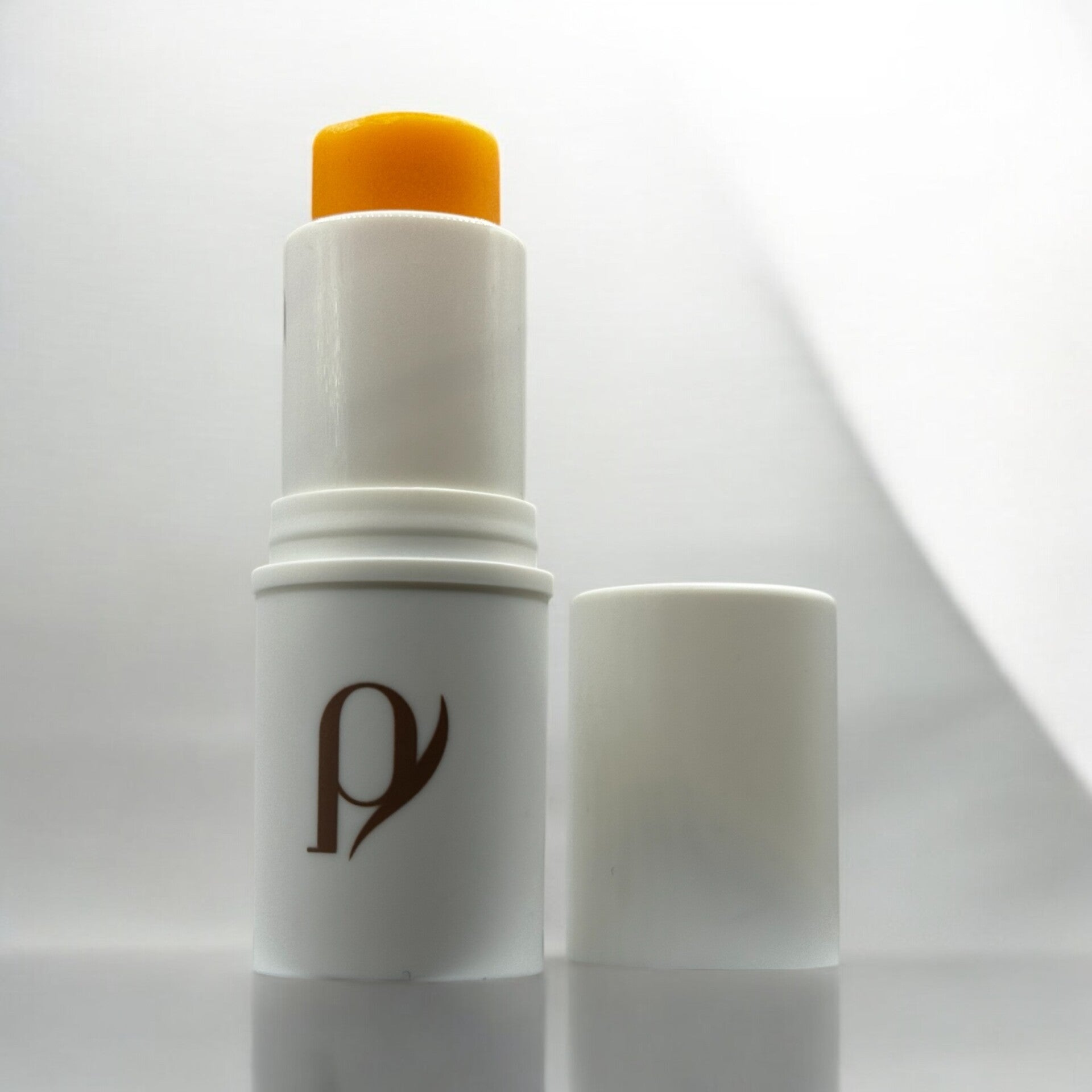 Moisturizing stick balm