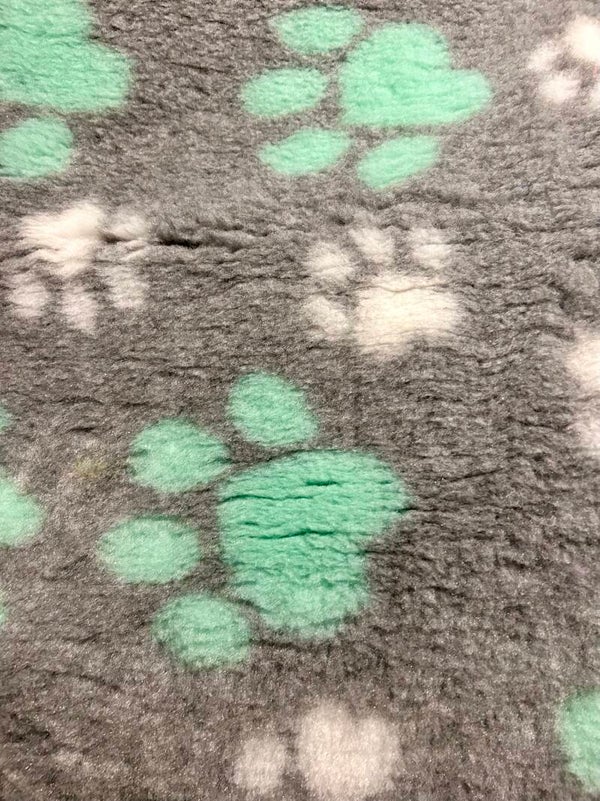 Rubber Backed Vet bedding 42"  Grey/ Teal ONE LEFT