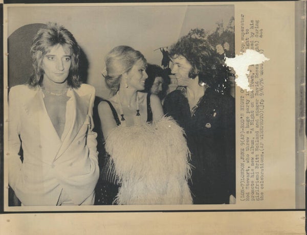 Rod Stewart - London, June 9, 1976 [USA] - Wirephoto