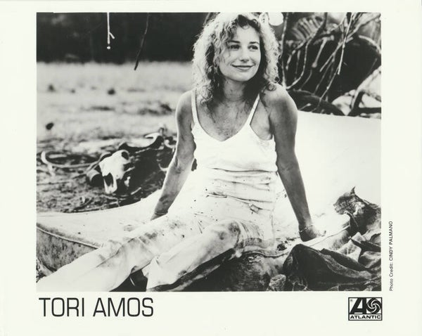 Tori Amos - 1996 [USA] - Publicity Photo