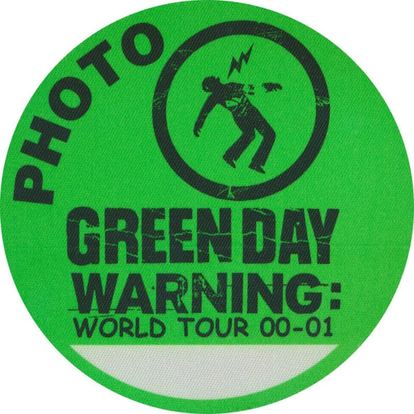 Green Day - World Tour 00-01 - Photo - Green - 2000 [USA] - Backstage Pass