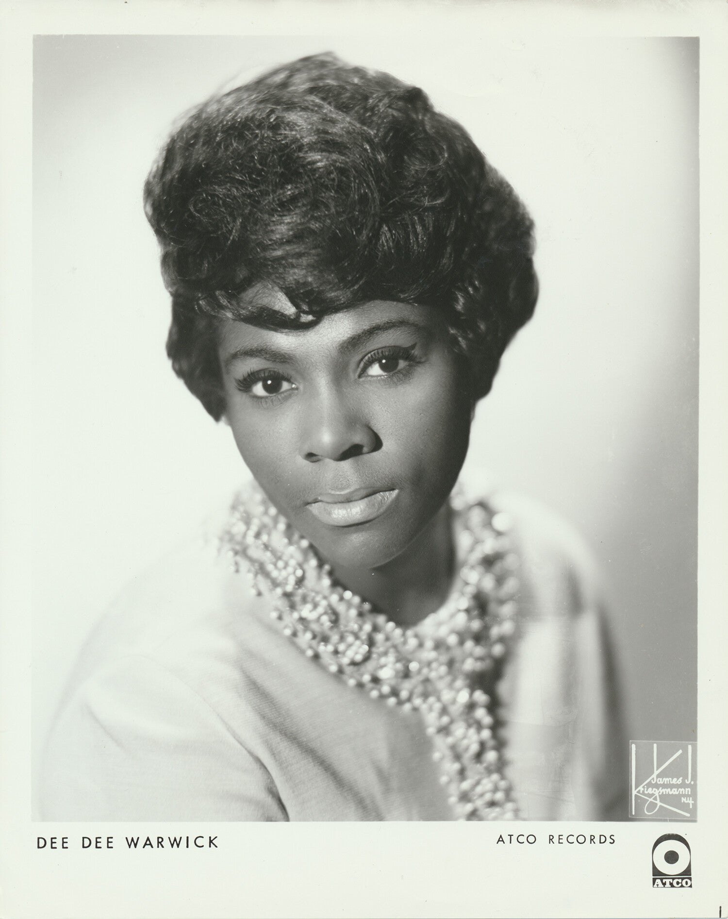 Dee Dee Warwick - 1960s [USA] - Publicity Press Photo