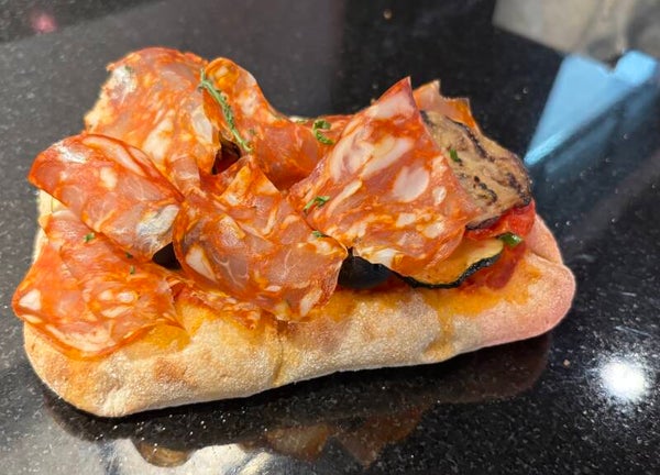 Pinsa Chorizo