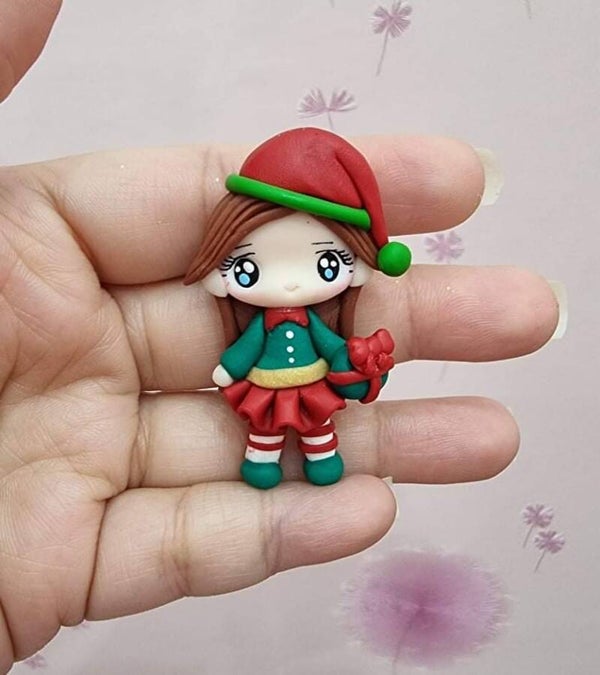 Meisje met kerstmuts
