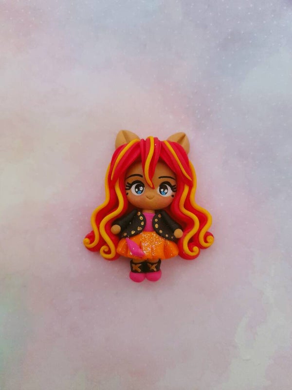 Pony girl orange