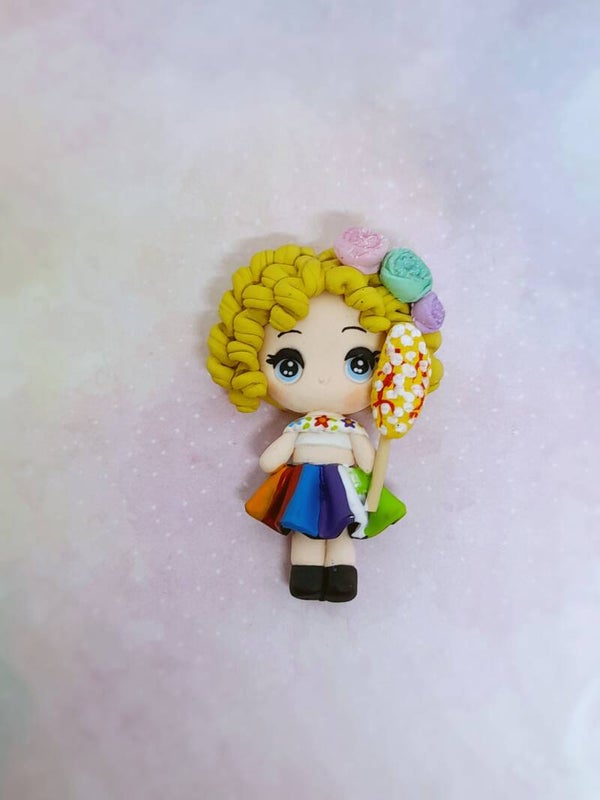 Curly girl blond hair with baked corn