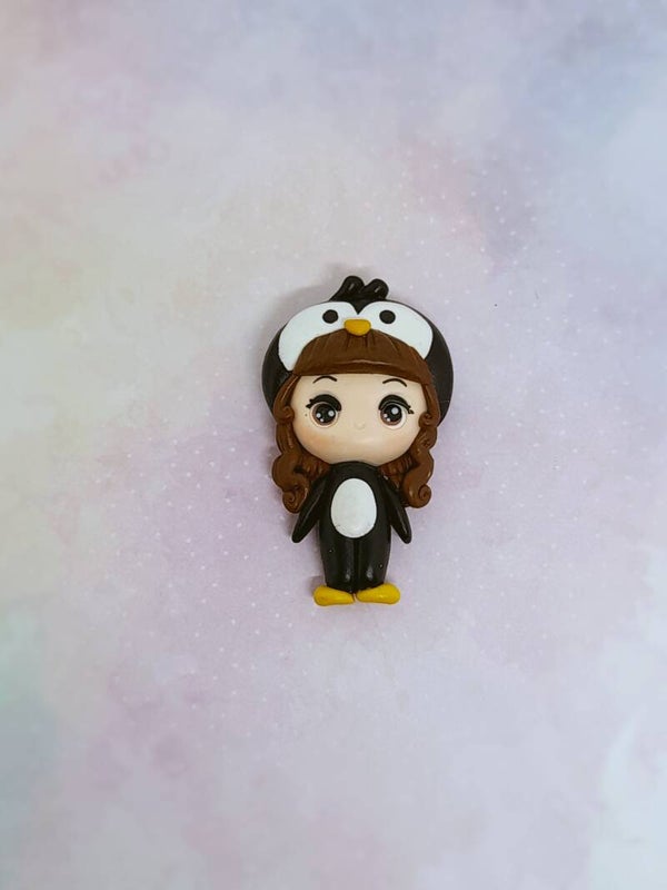 Black bird girl brown hair