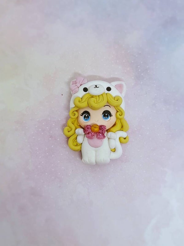 White cat girl