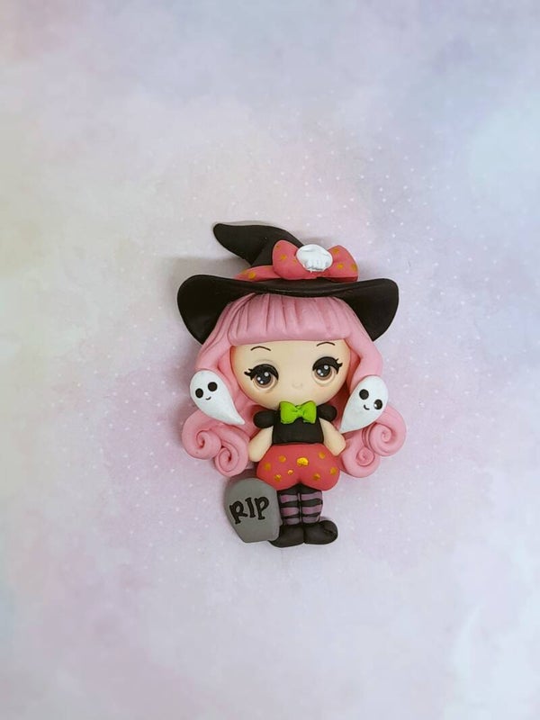 Halloween witch pink